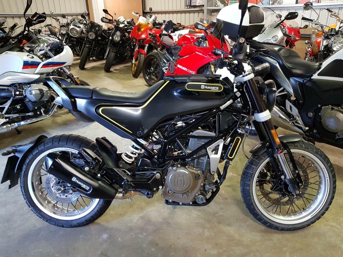 Buy this used Husqvarna Svartpilen 401 for half the pri Visordown